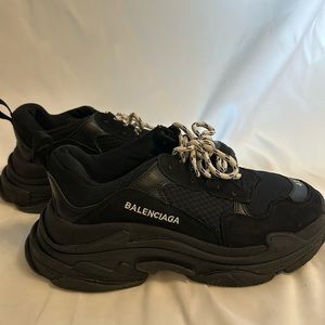 Balenciaga triple S men 42